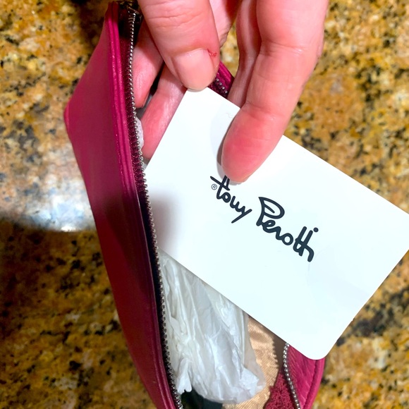 Absolutely stunning 100% buttery soft leather Tonny Perotti brand name cosmetic - Picture 5 of 6